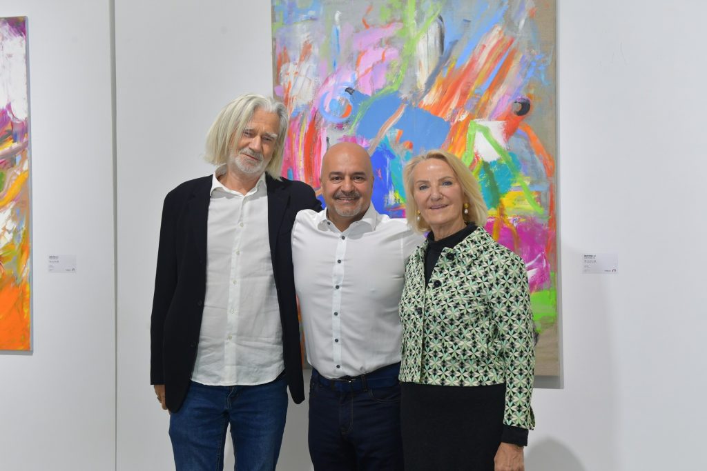 Instagram post from pashmin__art. This post is in position 5.