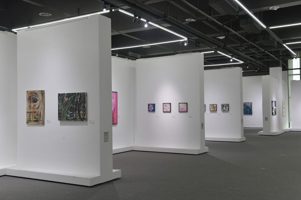 Instagram post from pashmin__art. This post is in position 8.