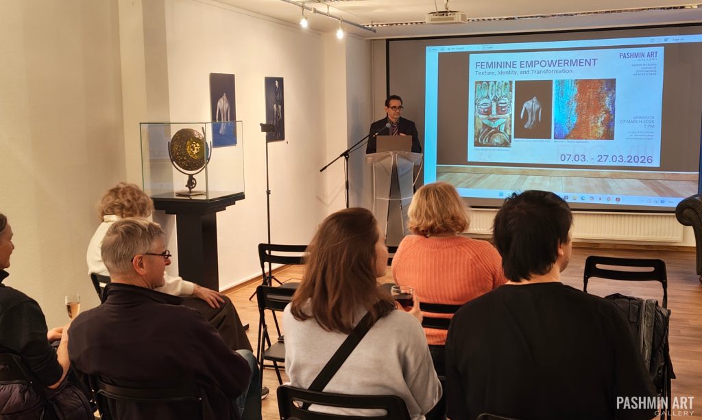 Instagram post from pashmin__art. This post is in position 0.